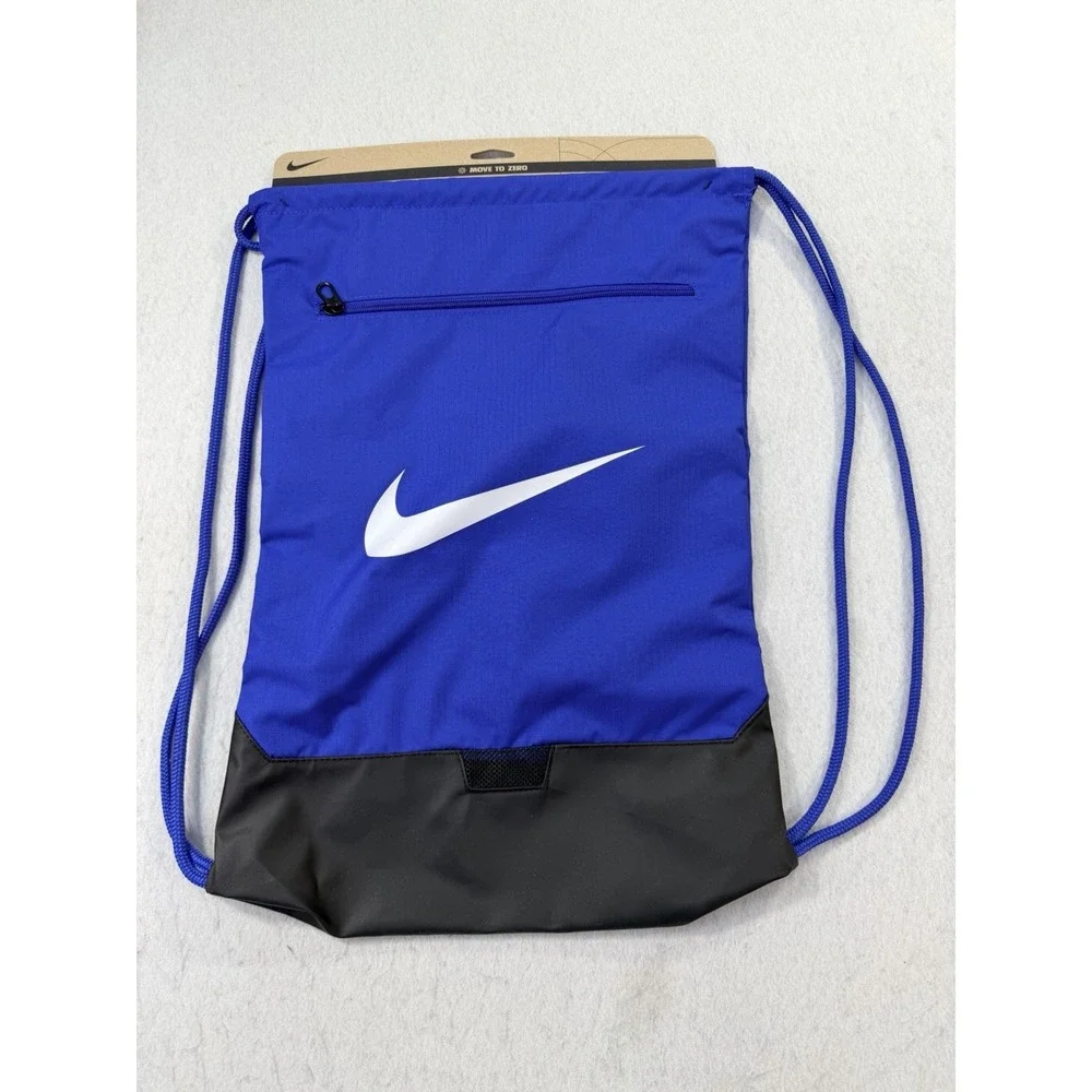 news nike gym bag or backpack Varsity Elite Whether youre off to practice or the gym Nike 3Brand Core Gym Sack